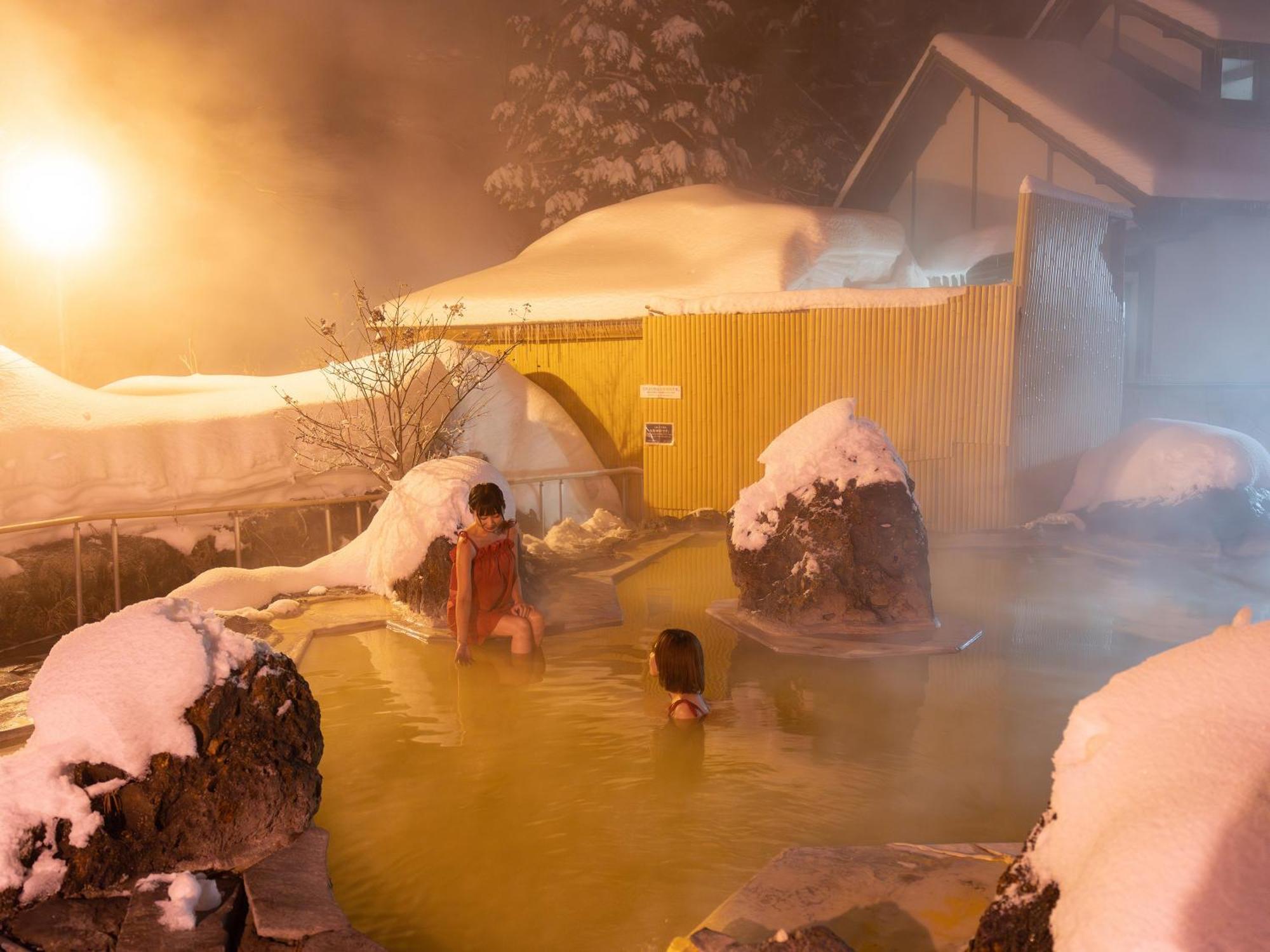Manza Kogen Hotel Tsumagoi Eksteriør billede